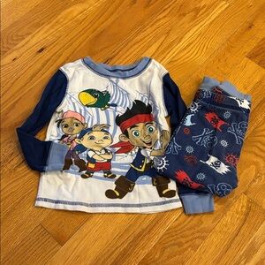 Jake and the Neverland Pirates Pajamas (Size 2)